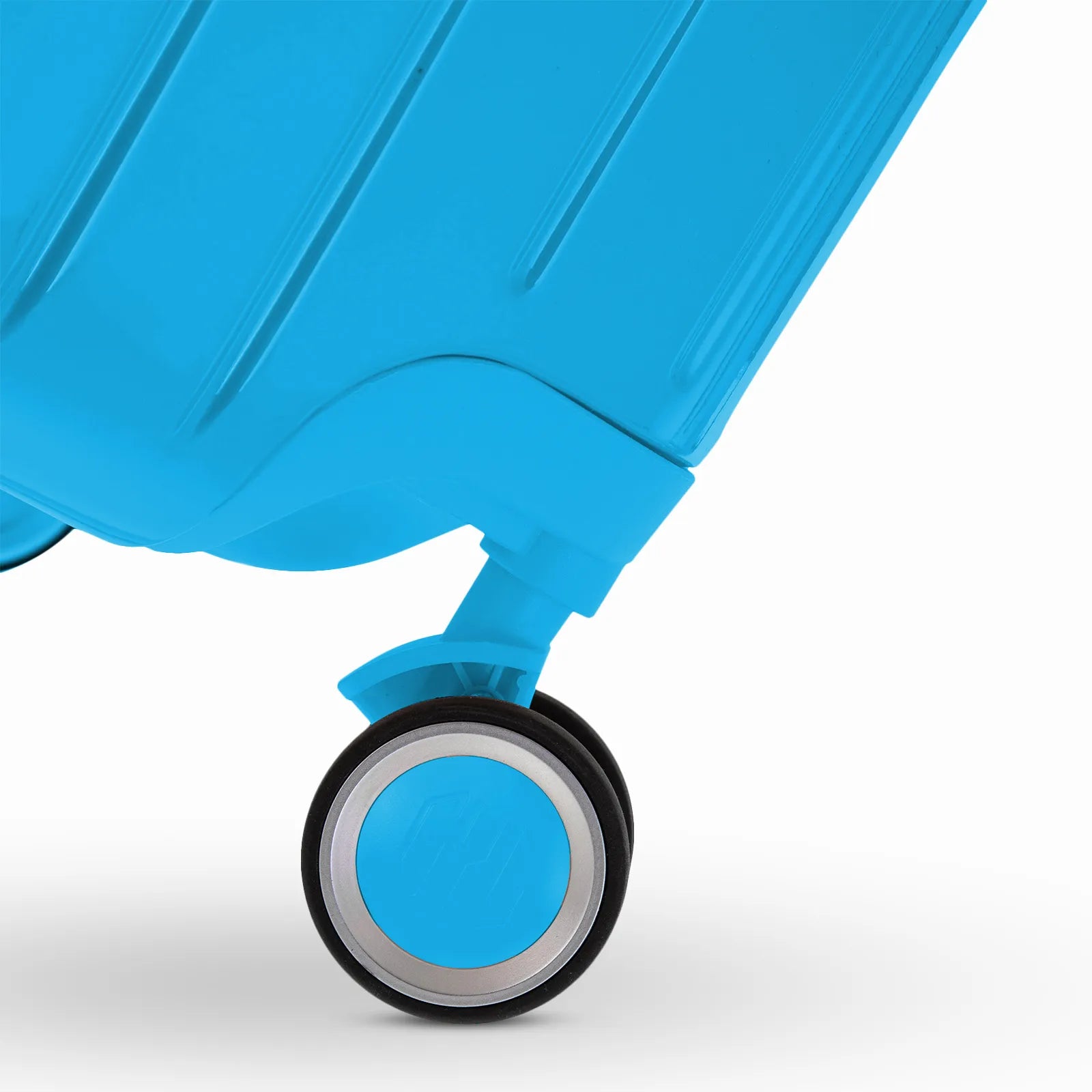 Roue double 360° de la valise GYL Intemporelle menthe avec gravure du logo GYL sur le moyeu.