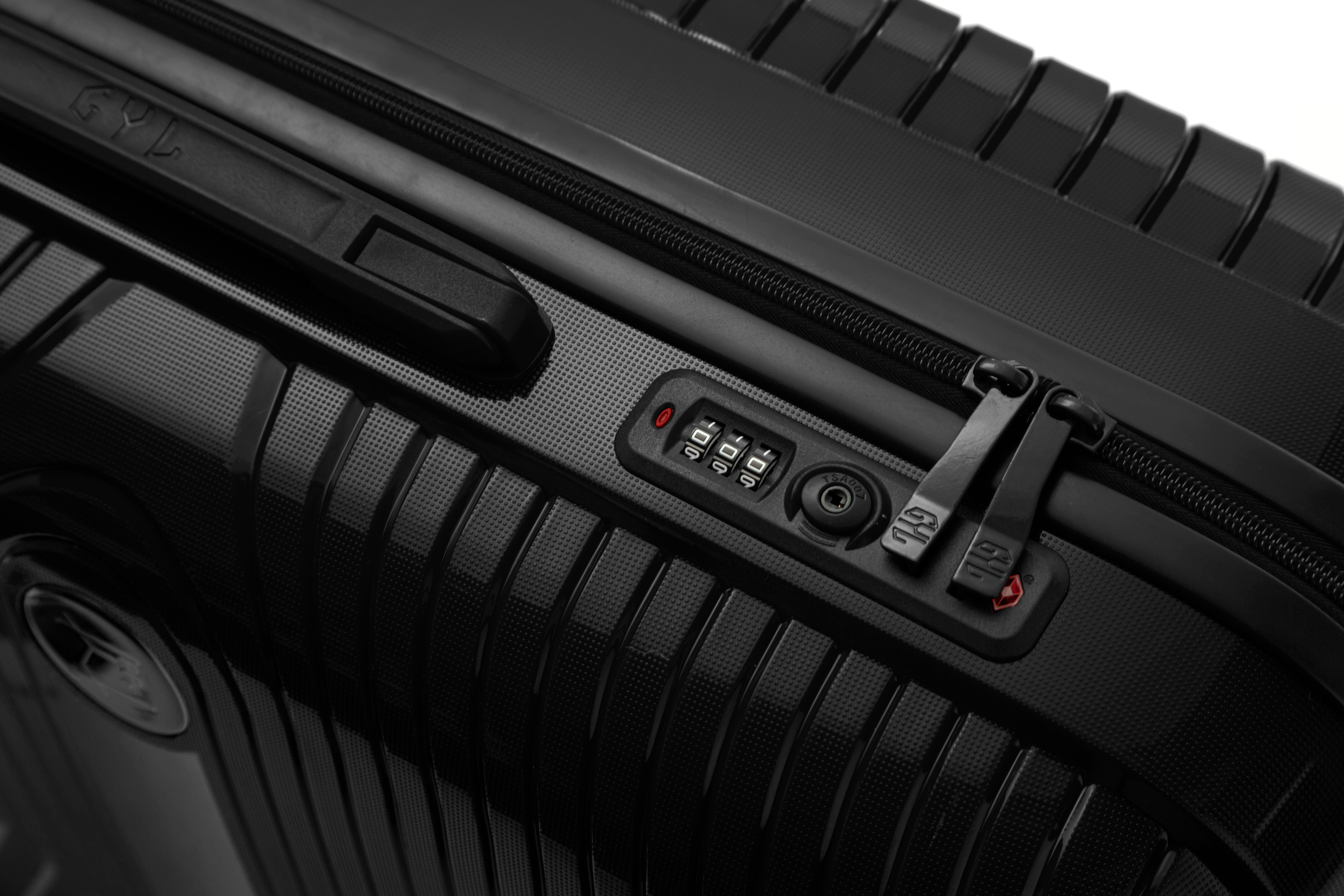 SET DE 3 VALISES RIGIDES Black PP5 (TAILLES S, M, L)
