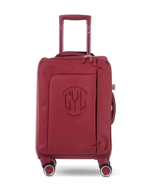 Valise souple Évasion en polyuréthane imperméable cabine 55 cm coloris rouge foncé vue de face avec logo GYL embossé