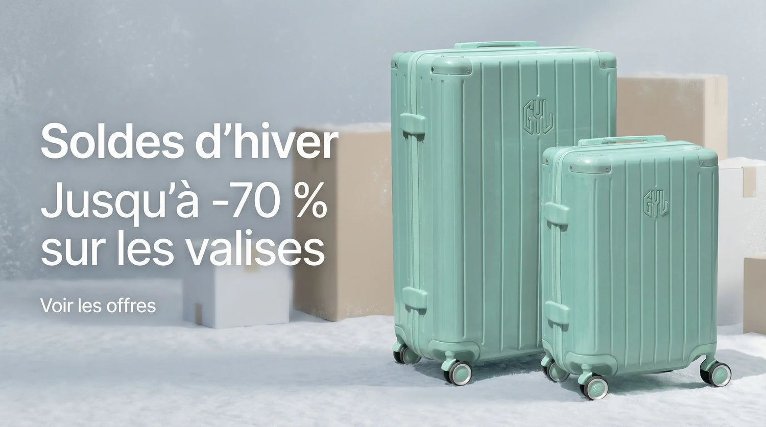 Soldes d’hiver jusqu’à -70 % sur valises rigides GYL vert menthe cabine et soute dans un décor hivernal épuré